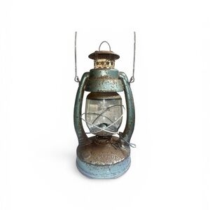 vintage embury air pilot lantern